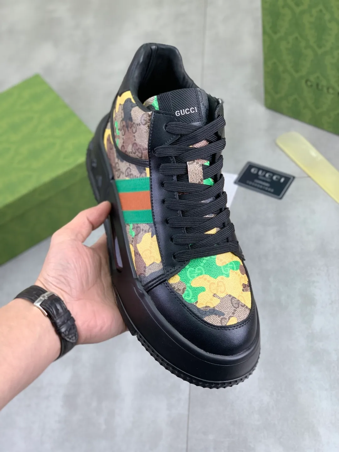 Men's shoes P440 💰[New style]🆘 The latest model from Gucci GUCCI official website🎁Classic casual fashion high-top men's shoes👟Best model💥The version is simple and elegant, exclusive for trendy men. Unique official website latest brand elements👑Gucci original decoration, fashionable and generous, the fabric is original soft calfskin➕Comfortable soft first-layer pigskin lining ✅The official website specifies the wear-resistant casual outsole, the classic model is taken in kind🎬Color: 4️⃣colors available😍Number: 38-44
